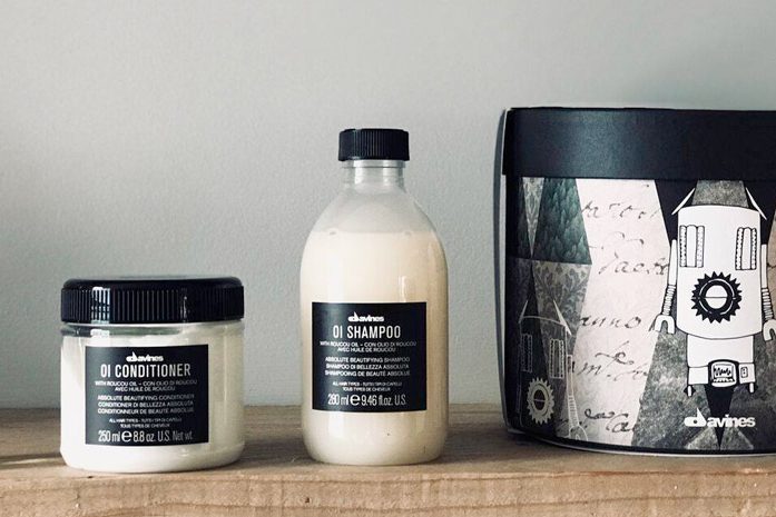 Our-beautiful-premium-Davines-OI-gift-sets